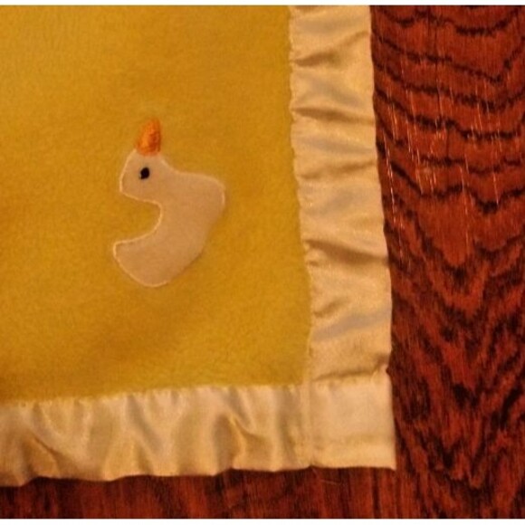 VTG 1999 Satin Trim Baby Security Blanket Yellow Ducks Jack Rabbit Creations - Picture 3 of 6